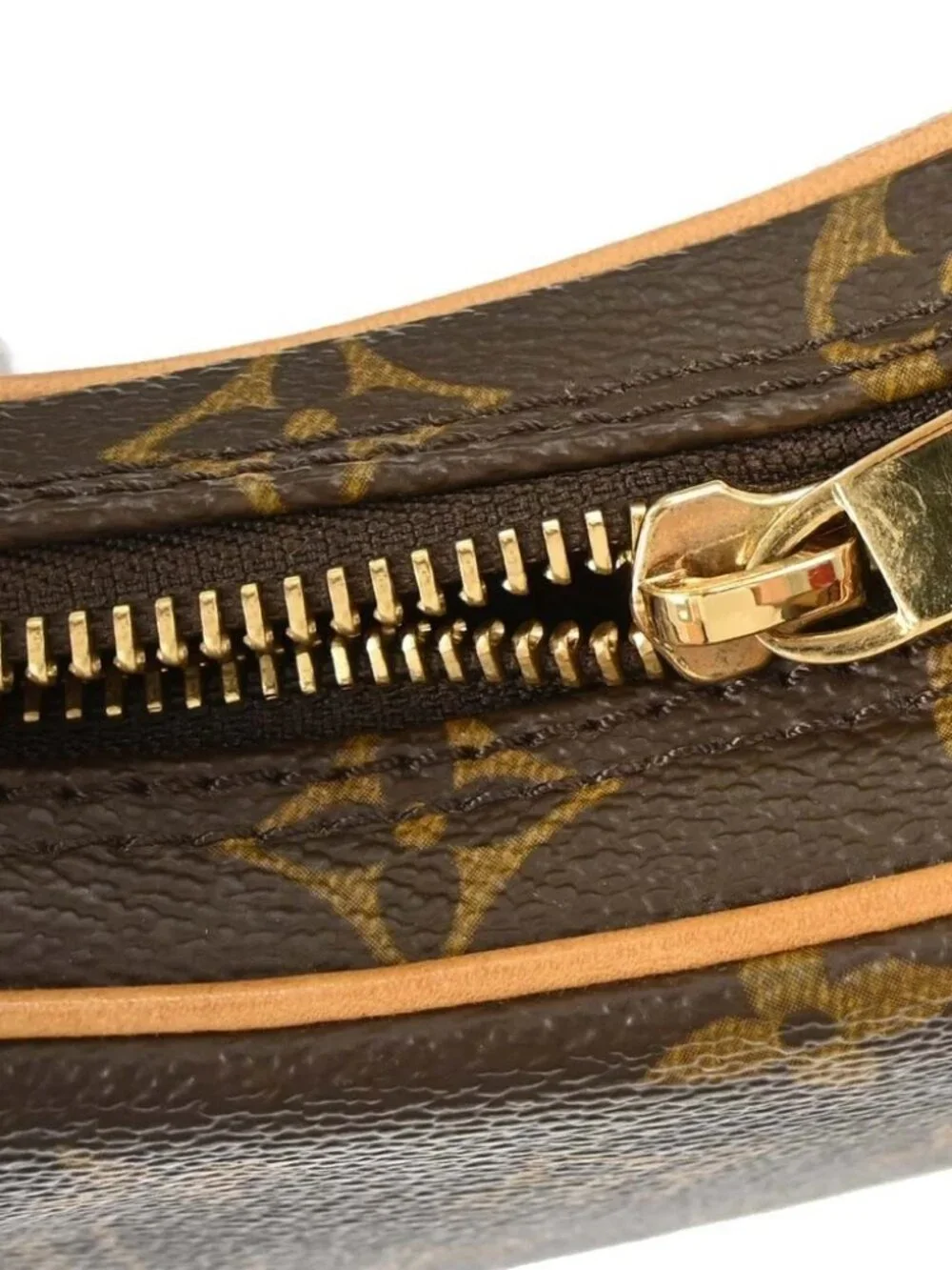 Louis Vuitton Monogram Pochette Croissant Handbag